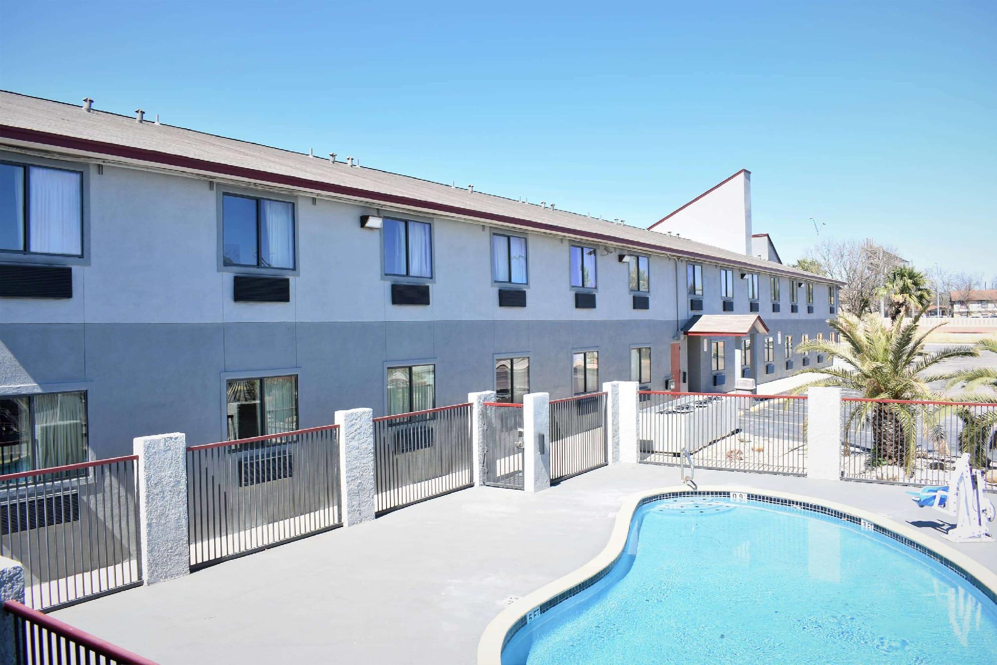 Super 8 By Wyndham New Braunfels I-35 Exterior foto