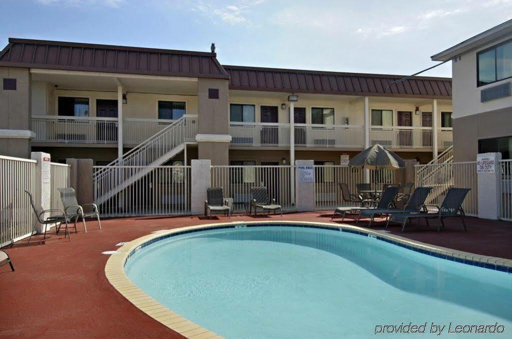 Super 8 By Wyndham New Braunfels I-35 Exterior foto